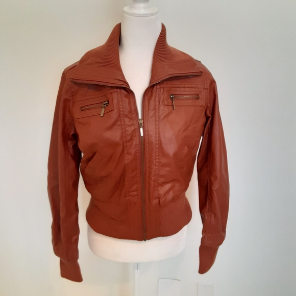 yoki bomber jacket